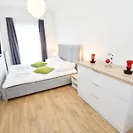 Sunset Resort, Nadmorska 106 Apartmán