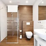 Sunset Resort, Nadmorska 106 *