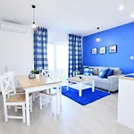 Sunset Resort, Nadmorska 106 Apartment