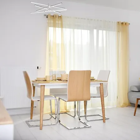 Sunset Resort, Nadmorska 106 Apartamento *