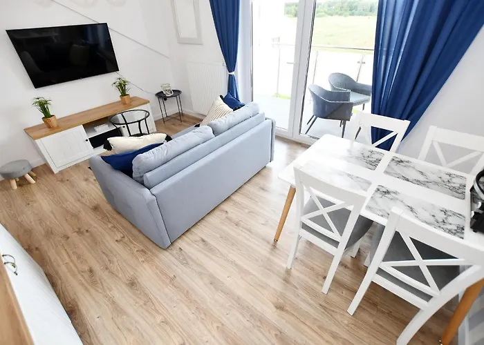 Sunset Resort, Nadmorska 106