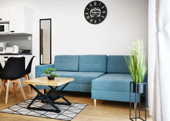 Sunset Resort, Nadmorska 106 * גרצי'יבובו