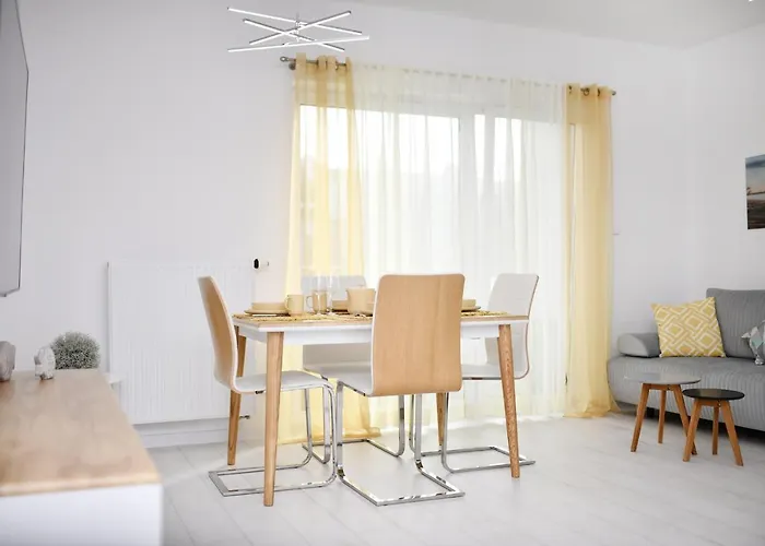 Sunset Resort, Nadmorska 106 דירה *