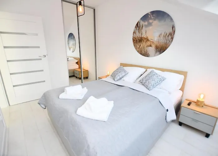 Sunset Resort, Nadmorska 106 * גרצי'יבובו